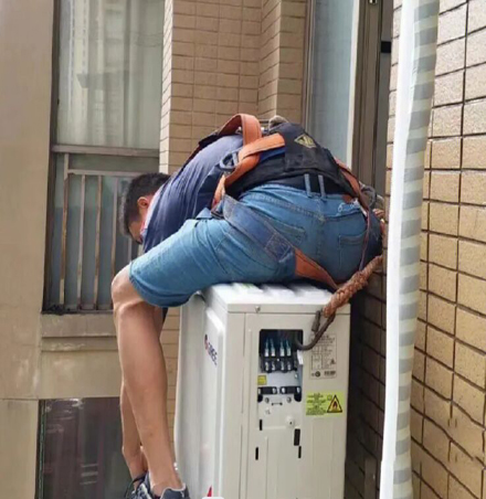 华宁空调移机
